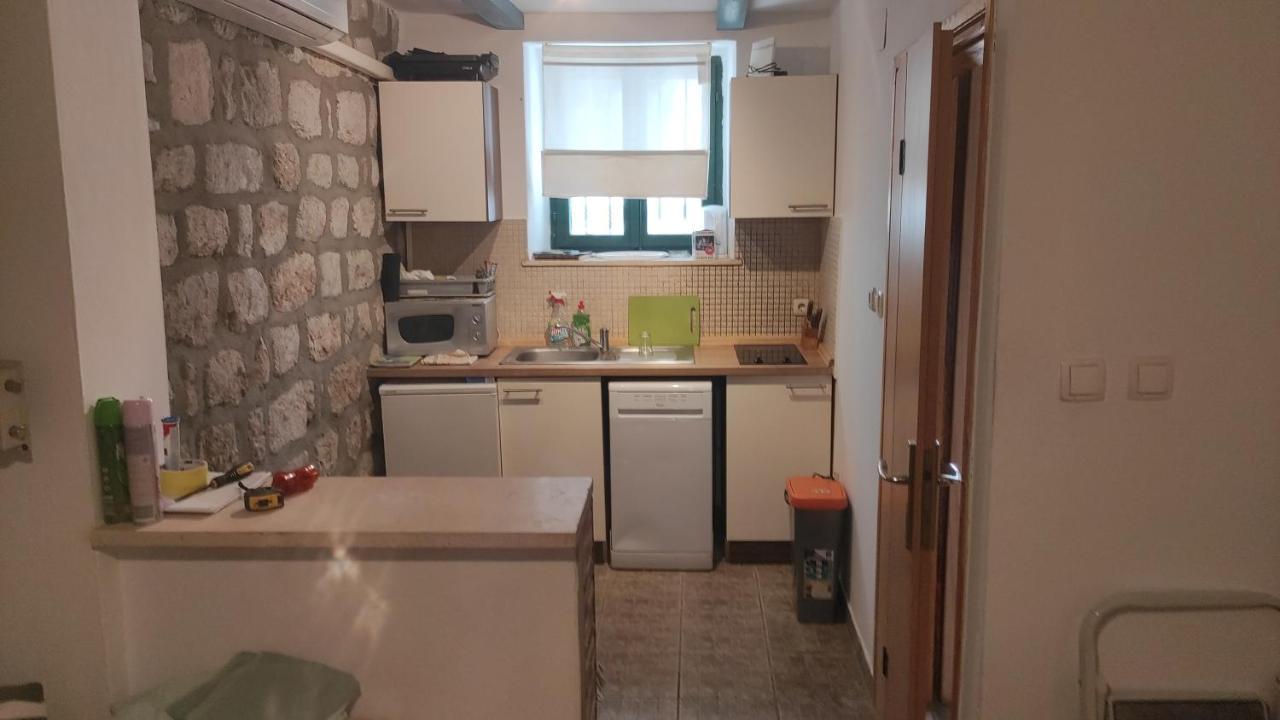 Apartments Sorgeto Ston Habitación foto
